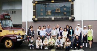 湯沢 酒屋の酒蔵めぐり